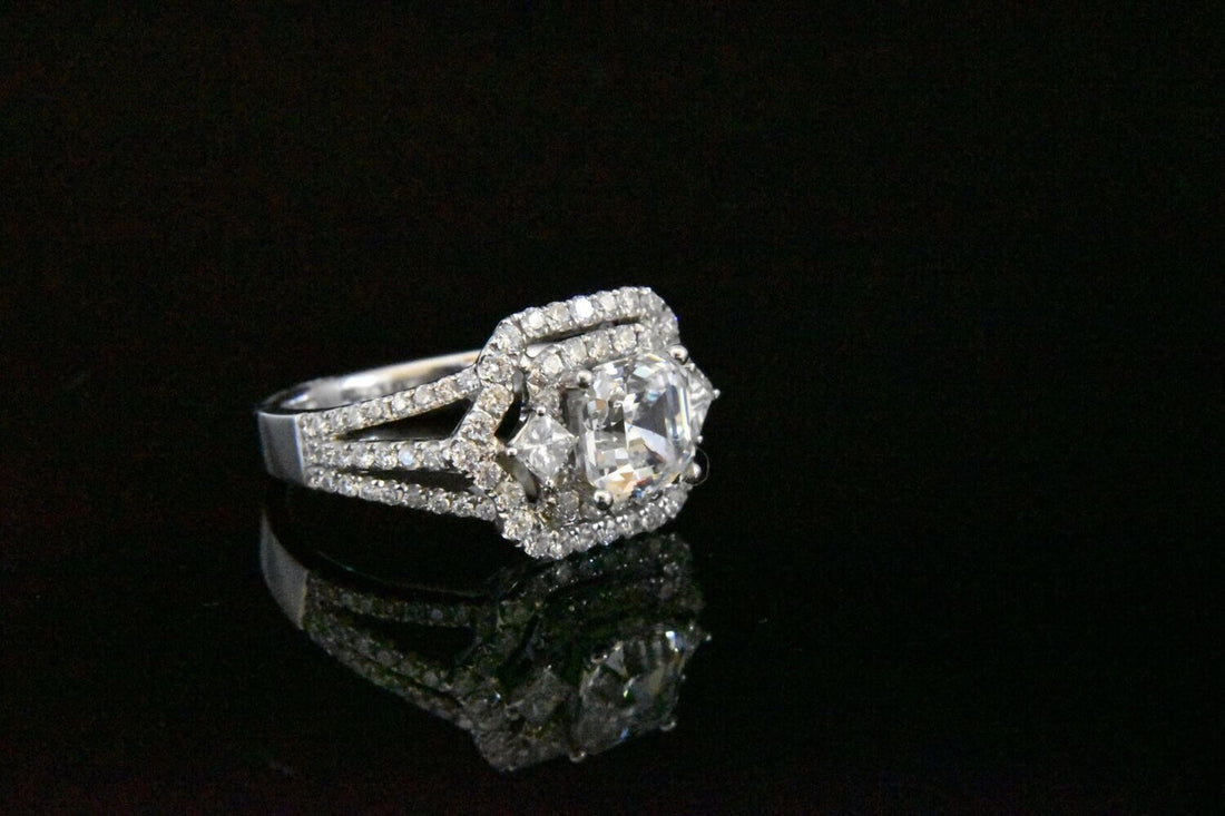 Semi-Mount Engagement ring with Diamonds in 18KWG – White Diamonds: 1.28ct