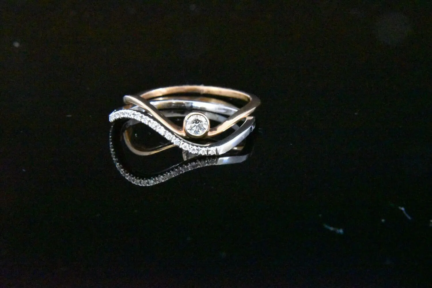 Diamond ring set, wavy design.